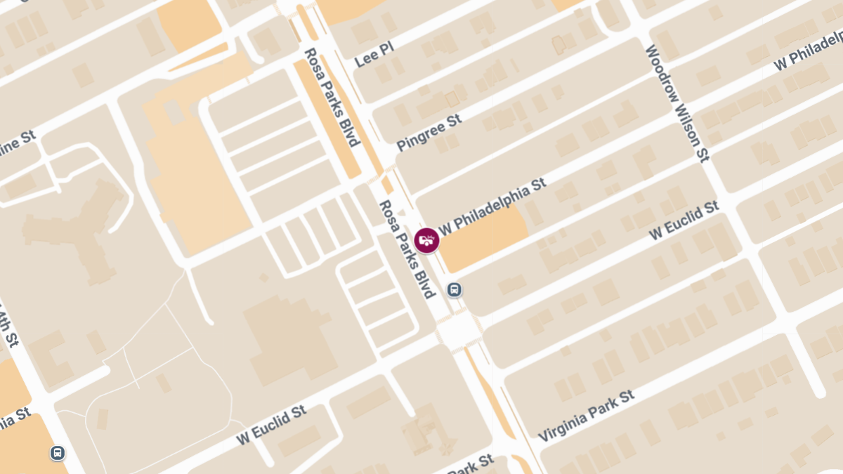 Injury Crash Near Rosa Parks Blvd & W Philadelphia St