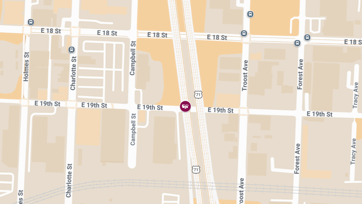 Injury Crash at Bruce R. Watkins Dr & E 19th St