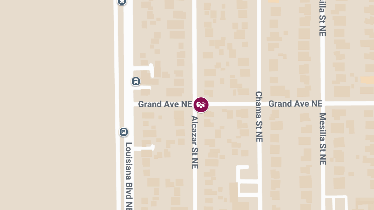 Injury Crash at Grand Ave NE & Alcazar St NE