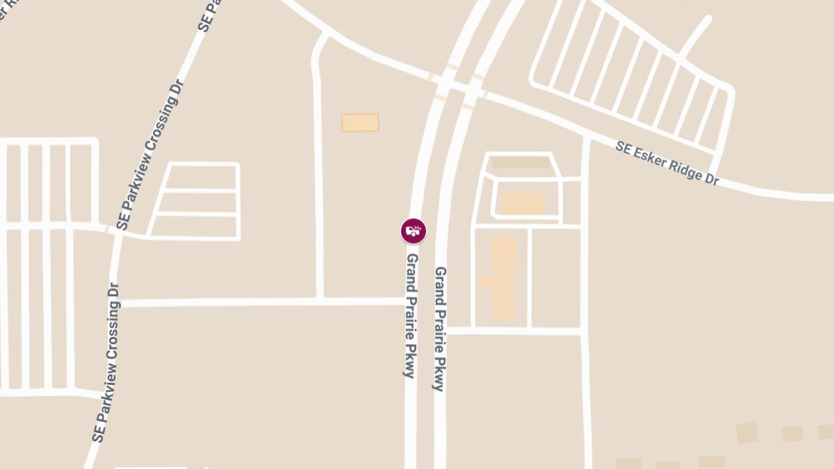 Injury Crash at Grand Prairie Pkwy & SE Esker Ridge Dr