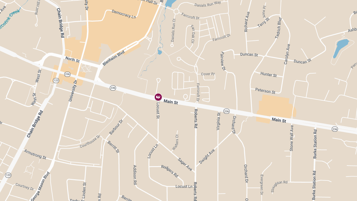 Injury Crash at Main St & Locust St