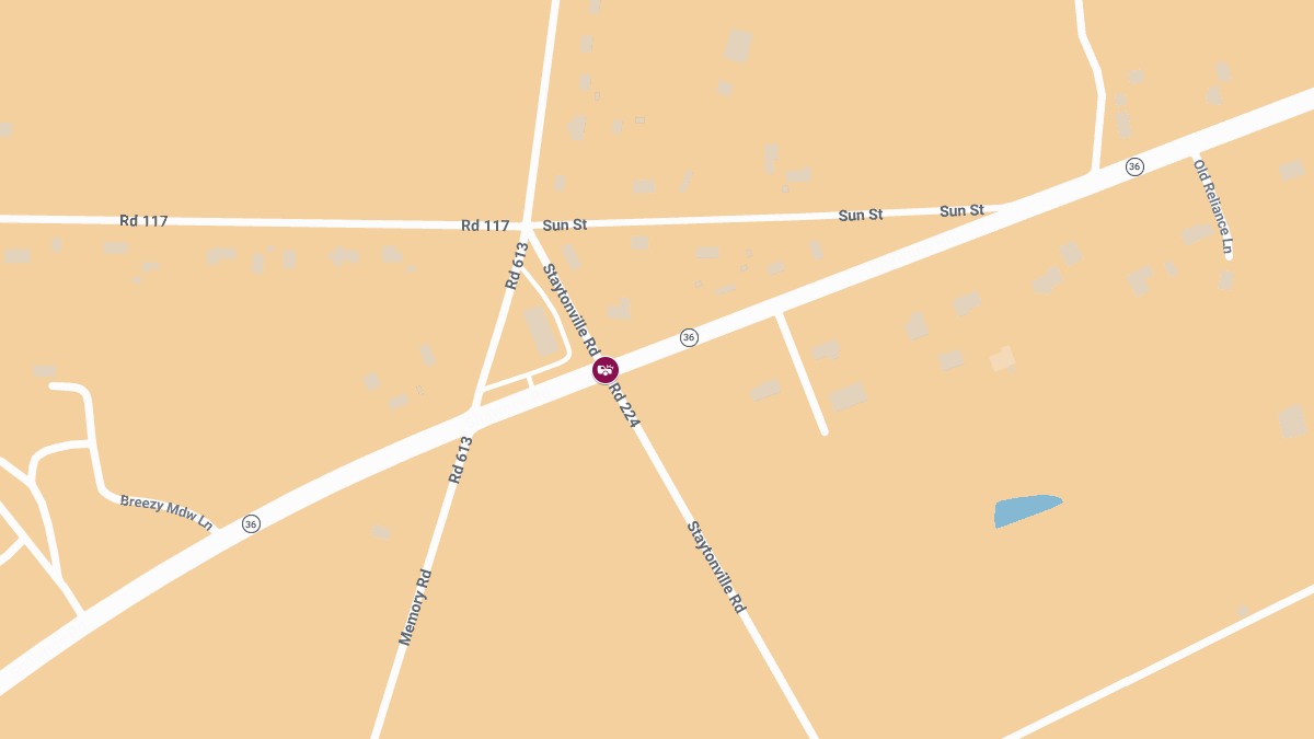 Injury Crash at Shawnee Rd and Staytonville