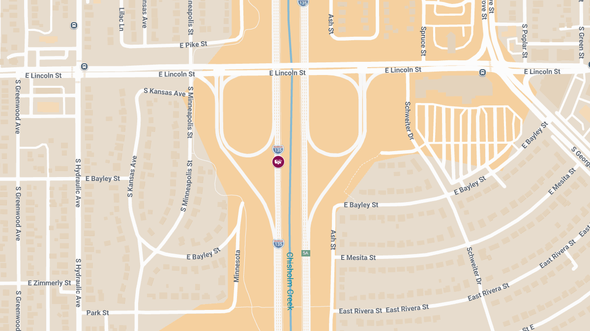 Injury Crash on I-135 Off Ramp to Lincoln