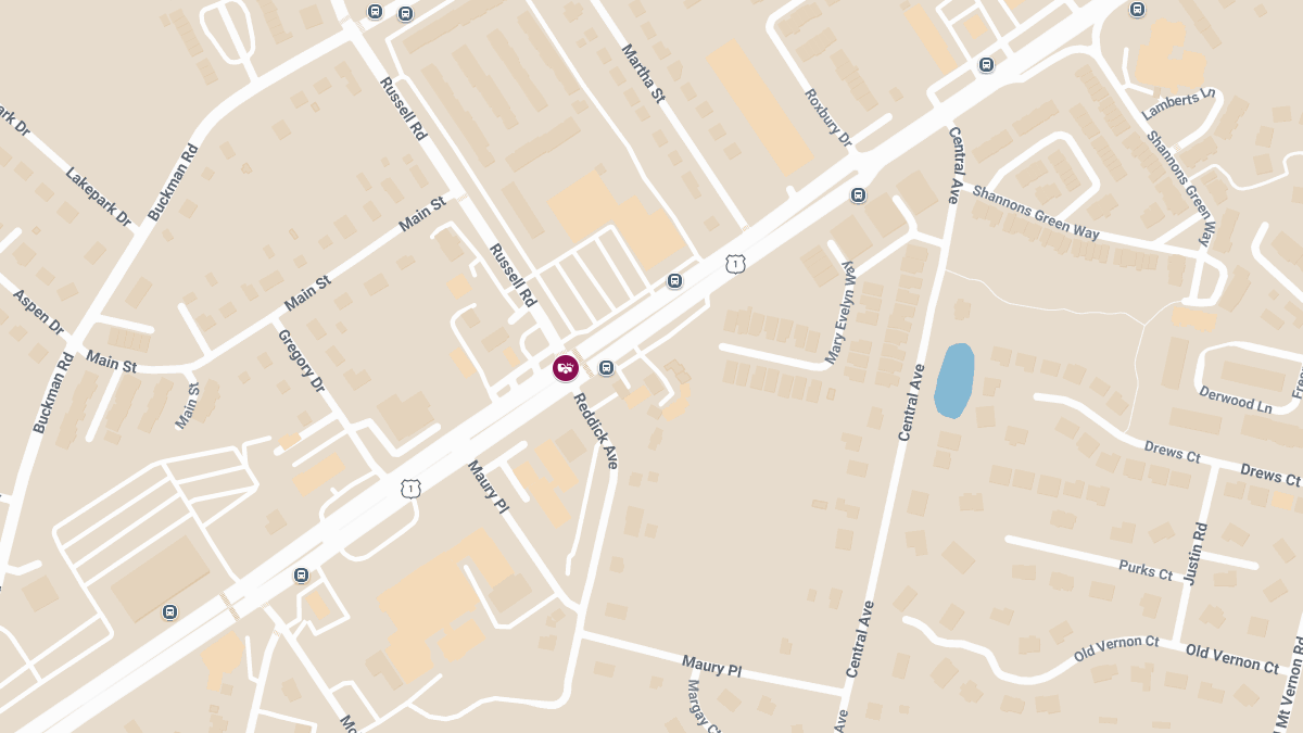 Injury Crash on Richmond Hwy at Russell Rd