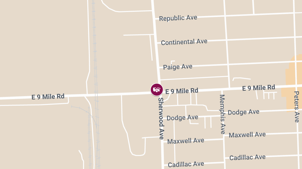 Injury Reported in Crash at Nine Mile Rd & Sherwood Ave