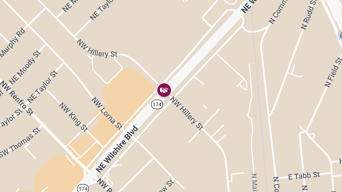 Major Injury Crash at Wilshire Blvd & NW Hillery St