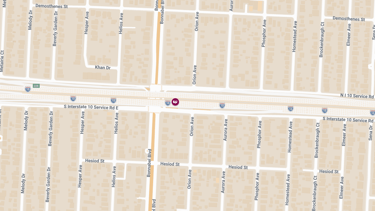 Multi-Vehicle Collision with Injuries on I-10 E near Bonnabel Blvd