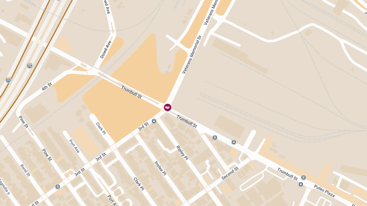 Multi-Vehicle Crash With Injuries at Trumbull St & Veterans Memorial Dr