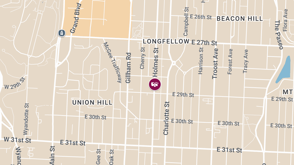 One Injured in Two-Car Crash on Holmes Street