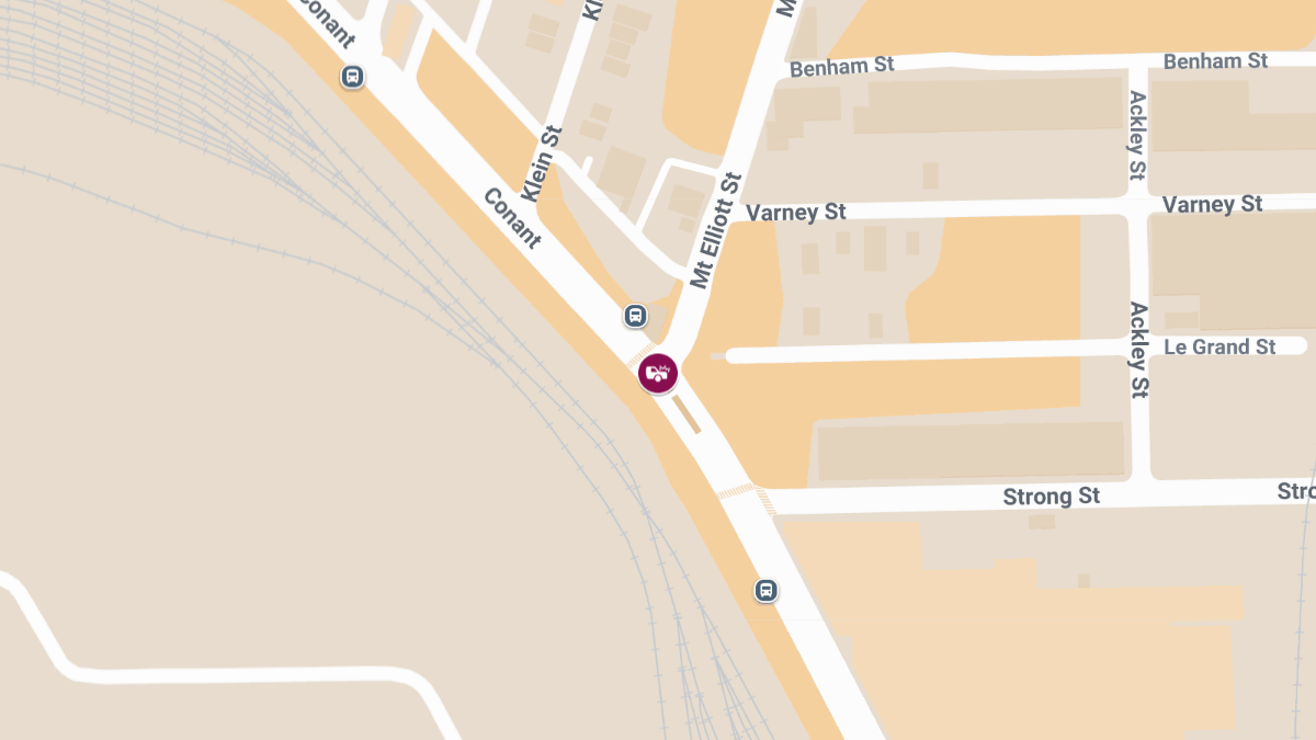 Semi Crash With Injuries at Mt Elliott & Conant