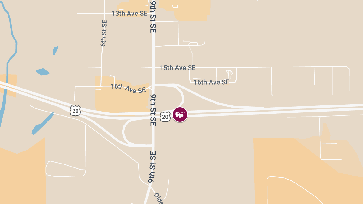 Three Hurt in Crash on Hwy 20 Near New Vienna