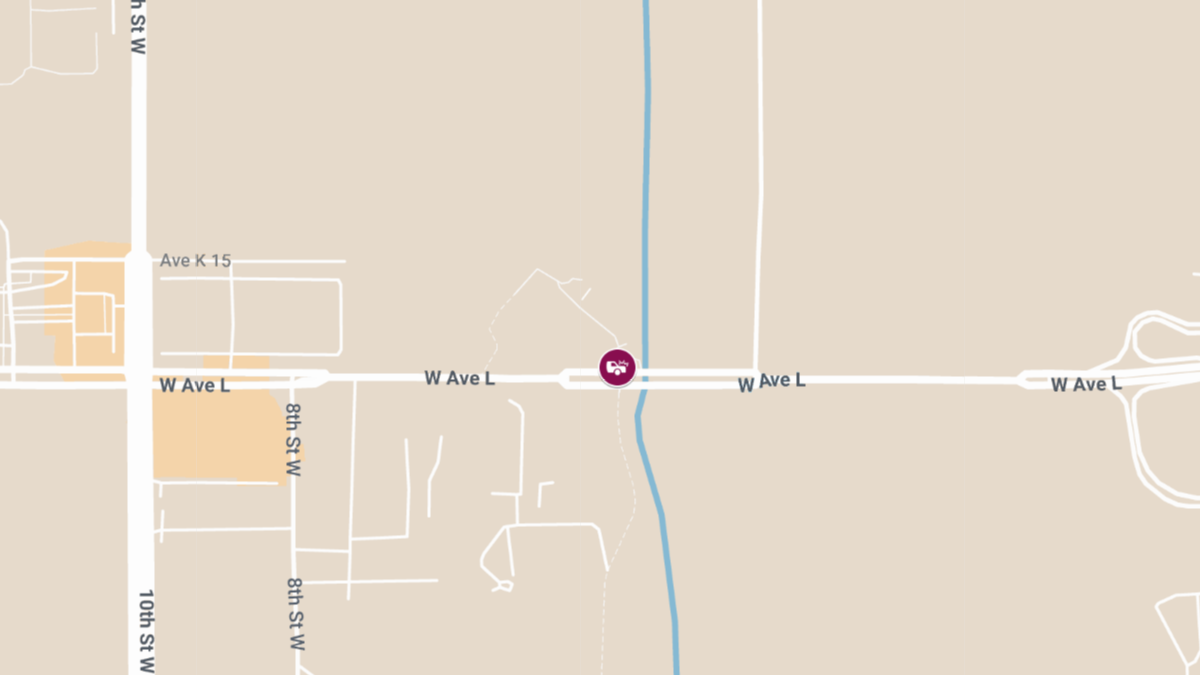 Three-Vehicle Collision With Injuries at N 6th St W & W Ave I