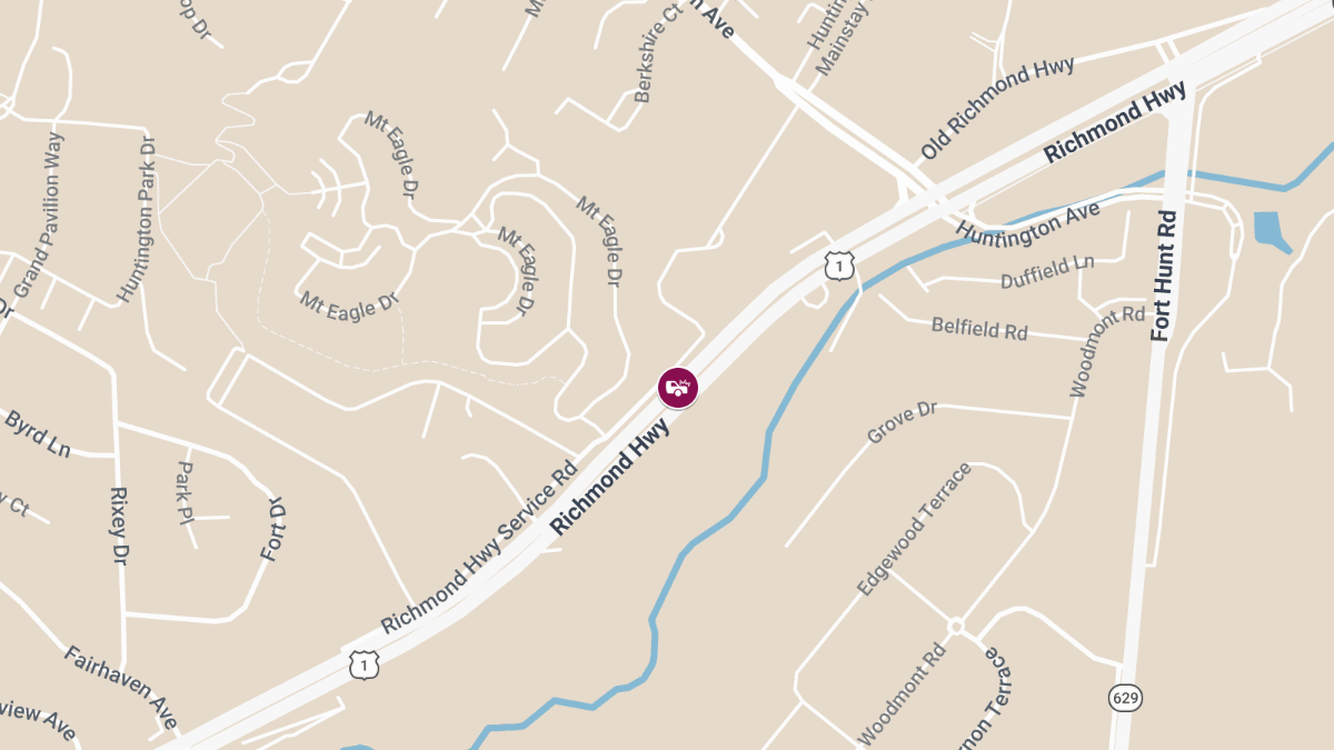 Traffic Accident Results in Injuries near Richmond Hwy & Mount Eagle Dr