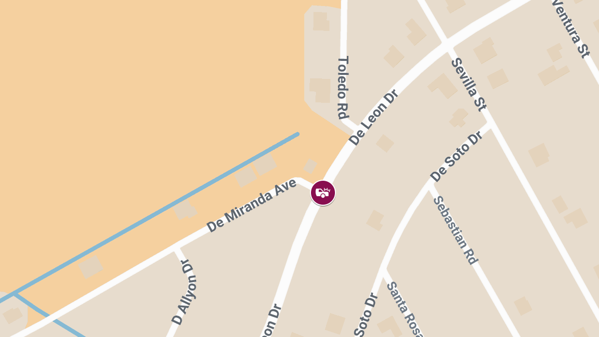 Traffic Accident With Injuries Reported at De Leon Dr & De Miranda Ave