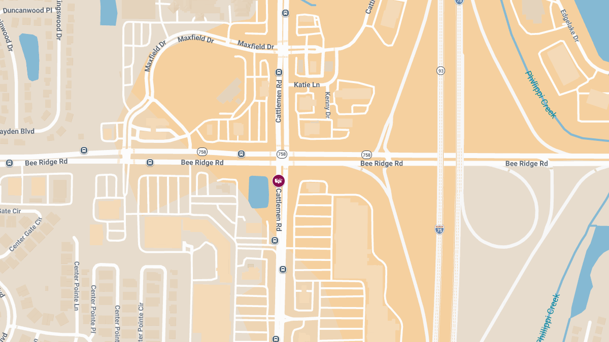 Traffic Accident with Injuries Reported at 4004 Cattlemen Rd