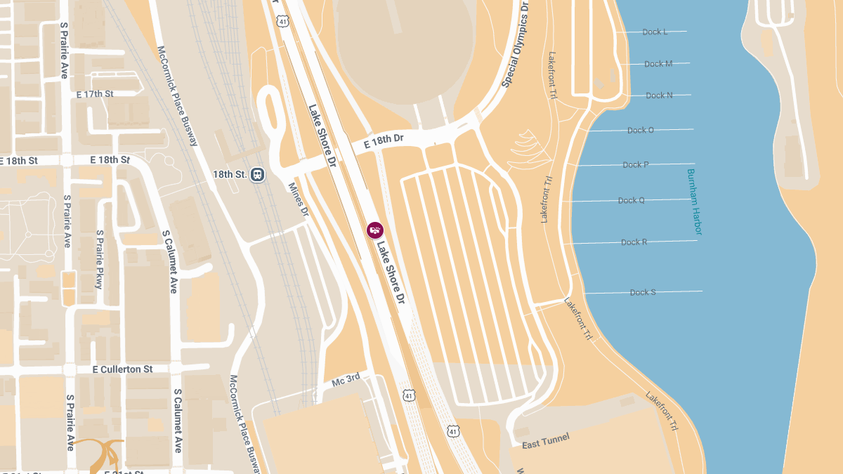 Traffic Collision With Injuries Reported on Lake Shore Dr