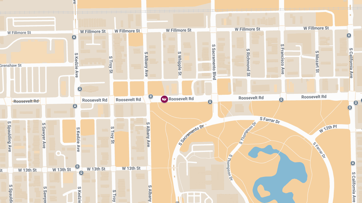 Traffic Collision With Injuries Reported on W Roosevelt Rd