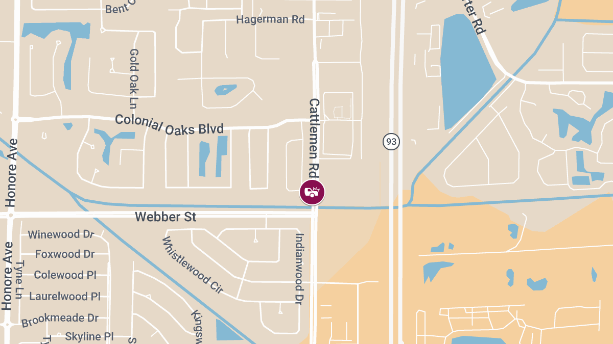 Traffic Crash Results in Injuries at Cattlemen Rd