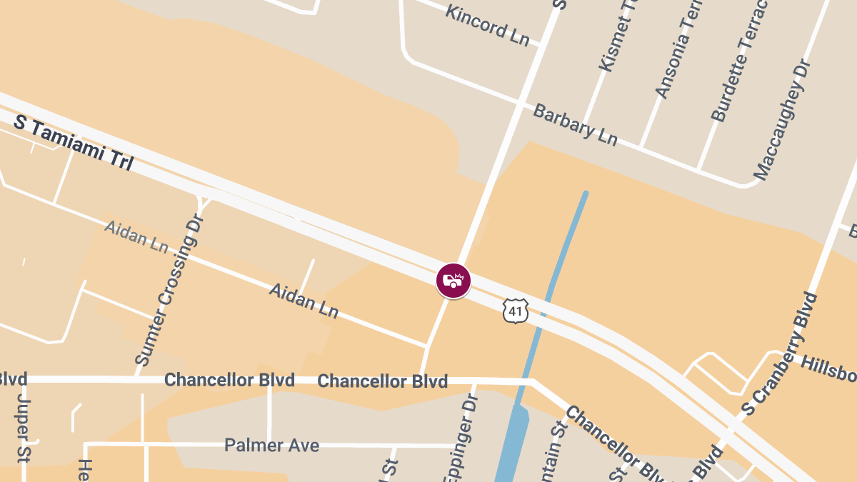 Traffic Crash With Injury Reported at Tamiami Trl & S Salford Blvd