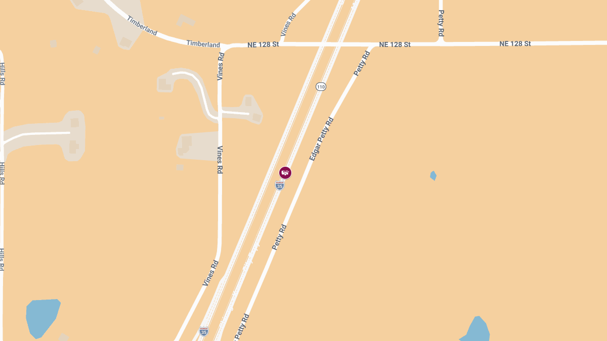 Two Injured in Multi-Vehicle Crash on I-35 SB at 6MM