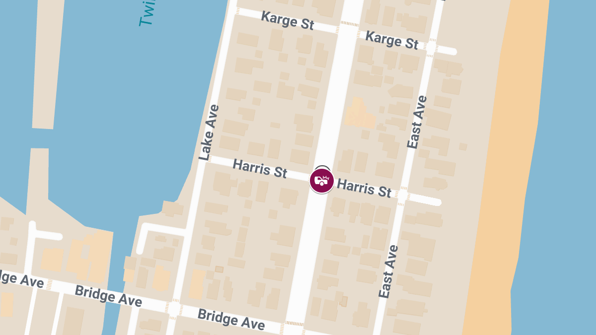 Two-Vehicle Accident With Injuries at Main Ave & Harris St