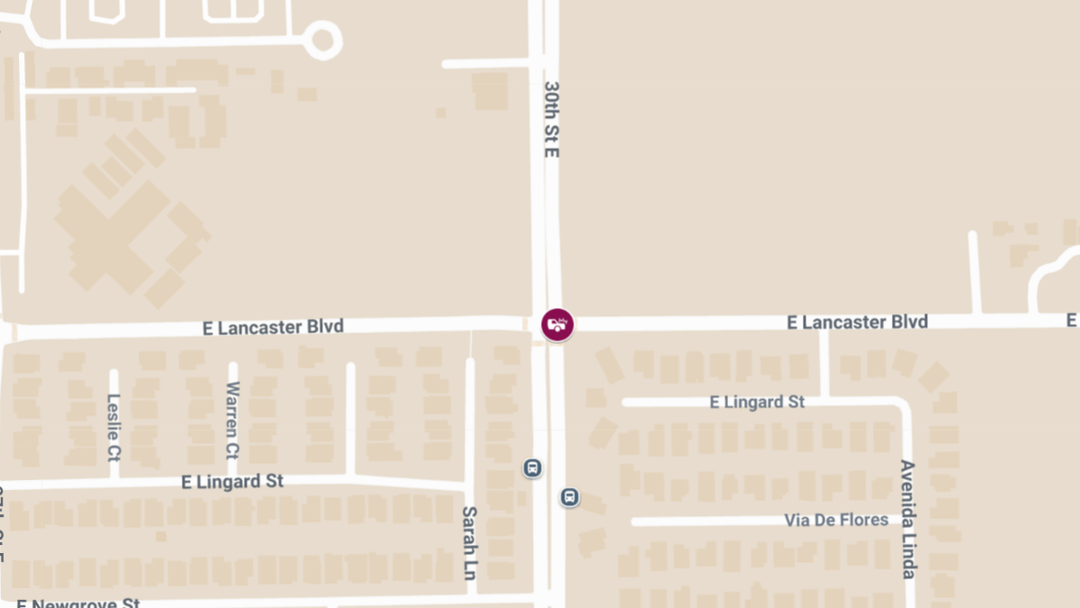 Two-Vehicle Crash With Injuries at 30th St E & E Lancaster Blvd