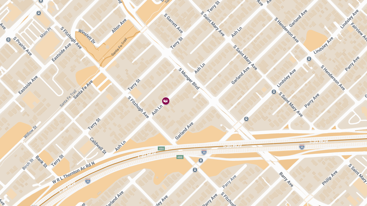 Vehicle Collision With Injuries Reported at 4900 Ash Ln