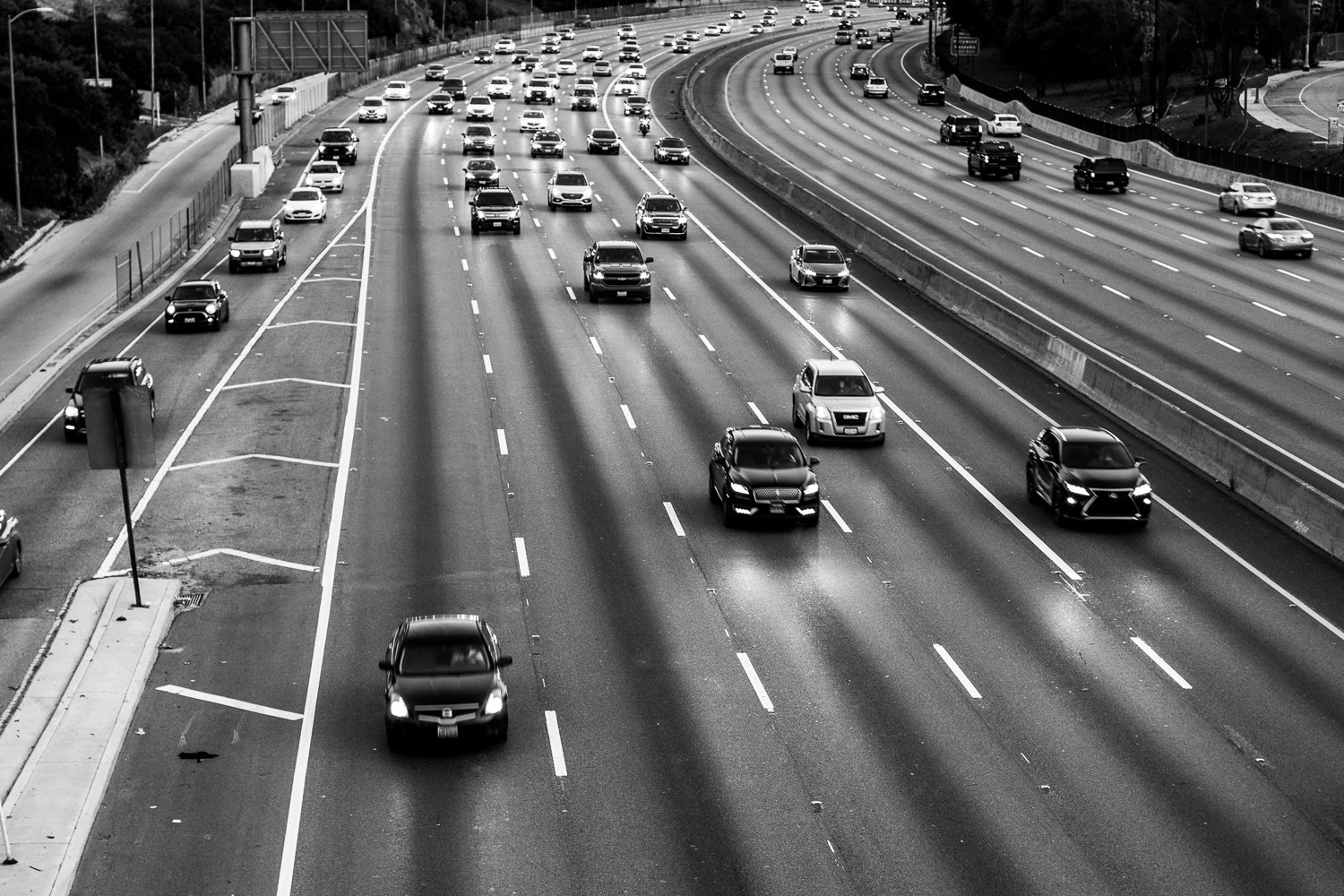 Is Night Driving More Dangerous on Poorly Lit Highways in Alabama?