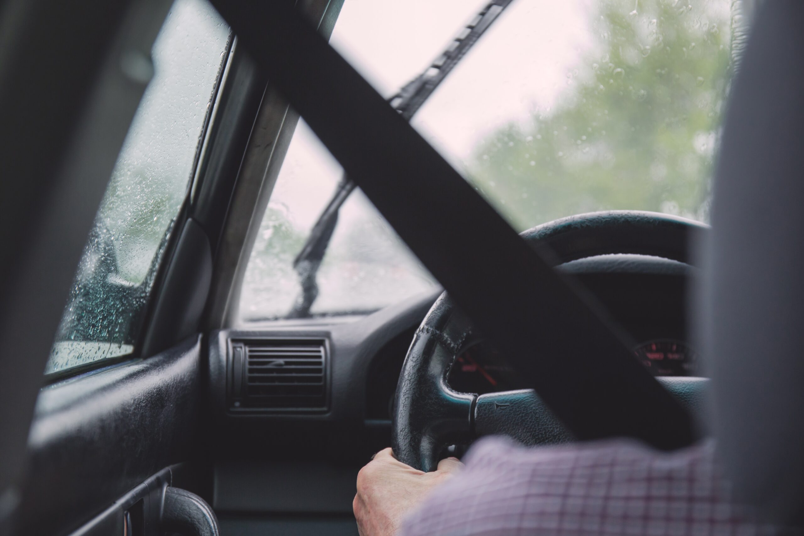 Why Do Rainstorms Cause So Many Car Accidents in Florida?