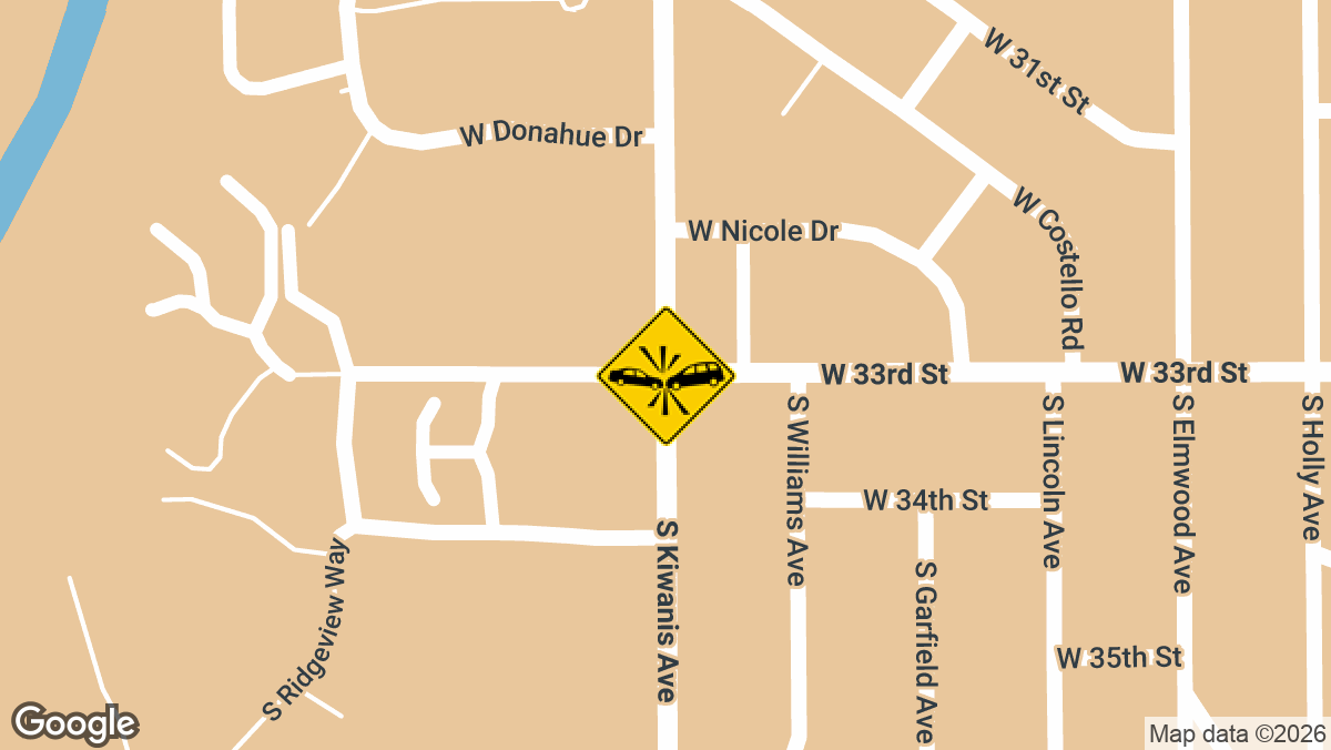 An injury wreck was reported at West 33rd Street and South Kiwanis Avenue Thursday, August 6, according to dispatch reports