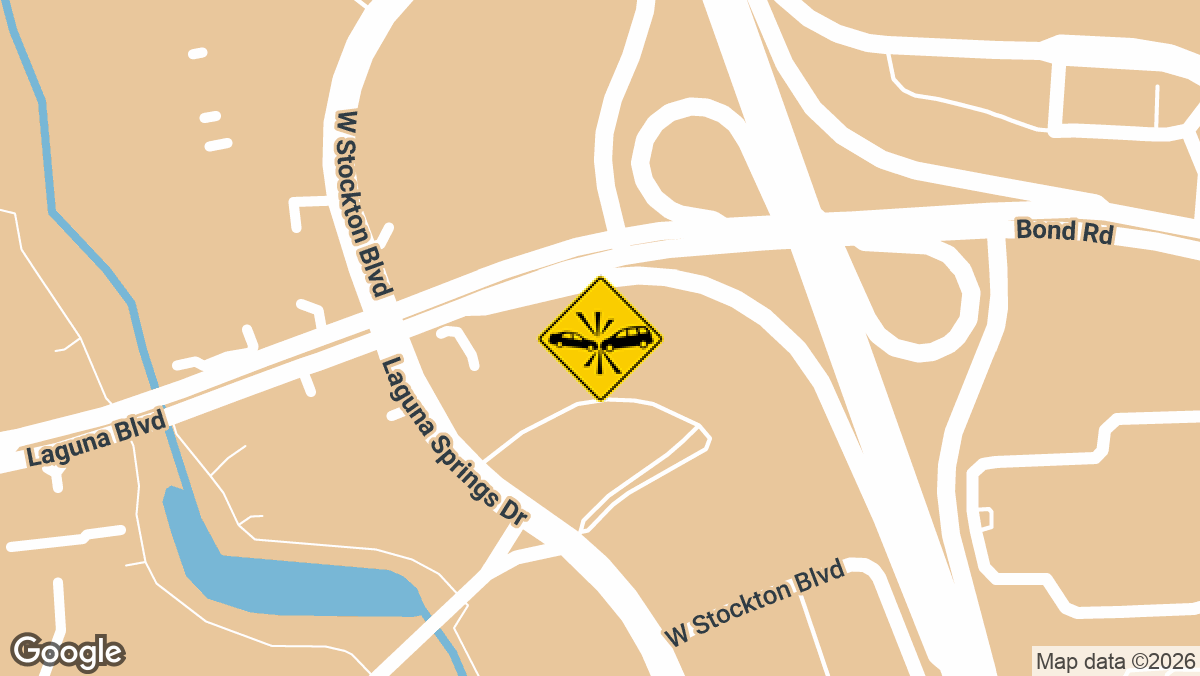 A green Toyota and a gray Hyundai sedan were involved in a wreck with minor injuries on northbound SR-99 near Laguna Boulevard Saturday, Sept. 5, according to dispatch logs.